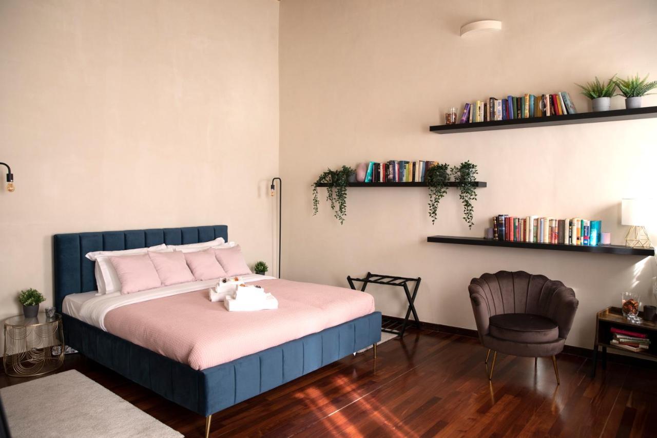 Parione Apartment Рим Екстериор снимка